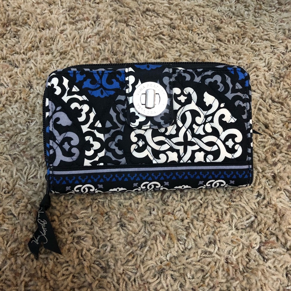 Vera Bradley Turnlock Wallet